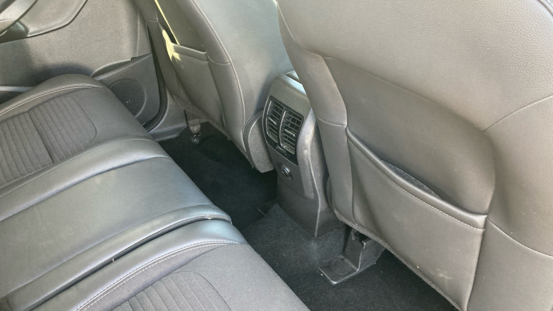 Ford Kuga 1.5 TDCi Titanium Edition 5dr 2WD Diesel Estate